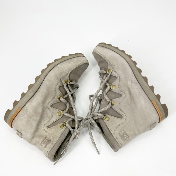 Sorel Women's Sneakchic Alpine Kettle Boot Sz 7 Gray Tan - Picture 7 of 9